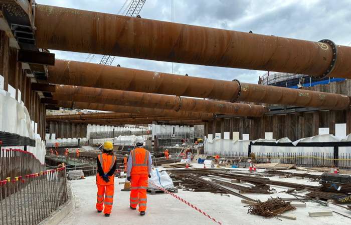North Side bridge construction (UK)